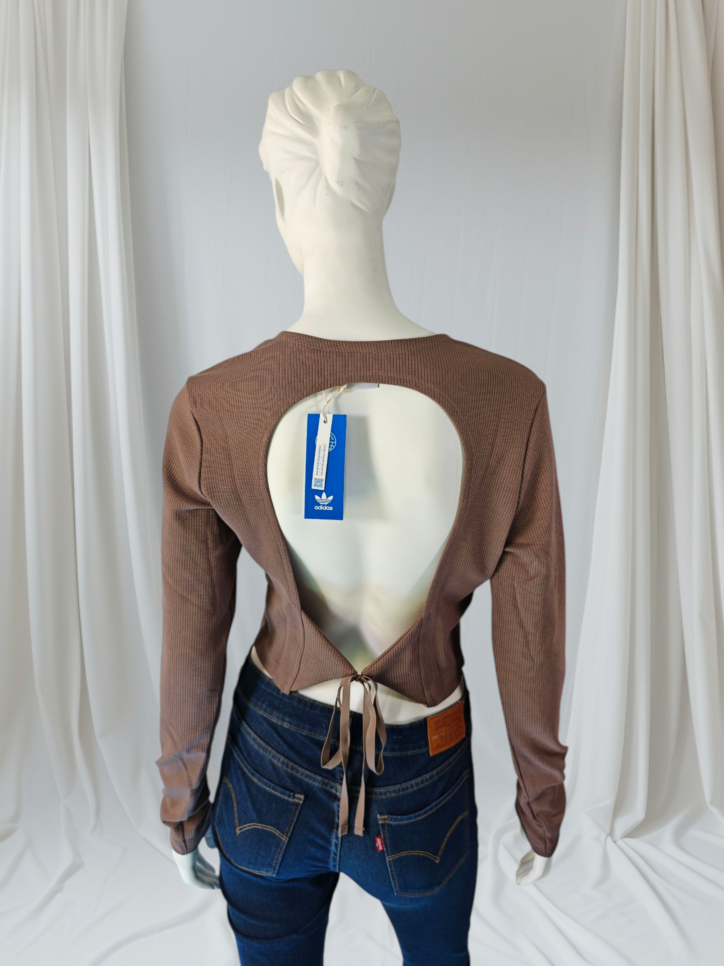 Adidas Originals – Top manches longues dos ouvert