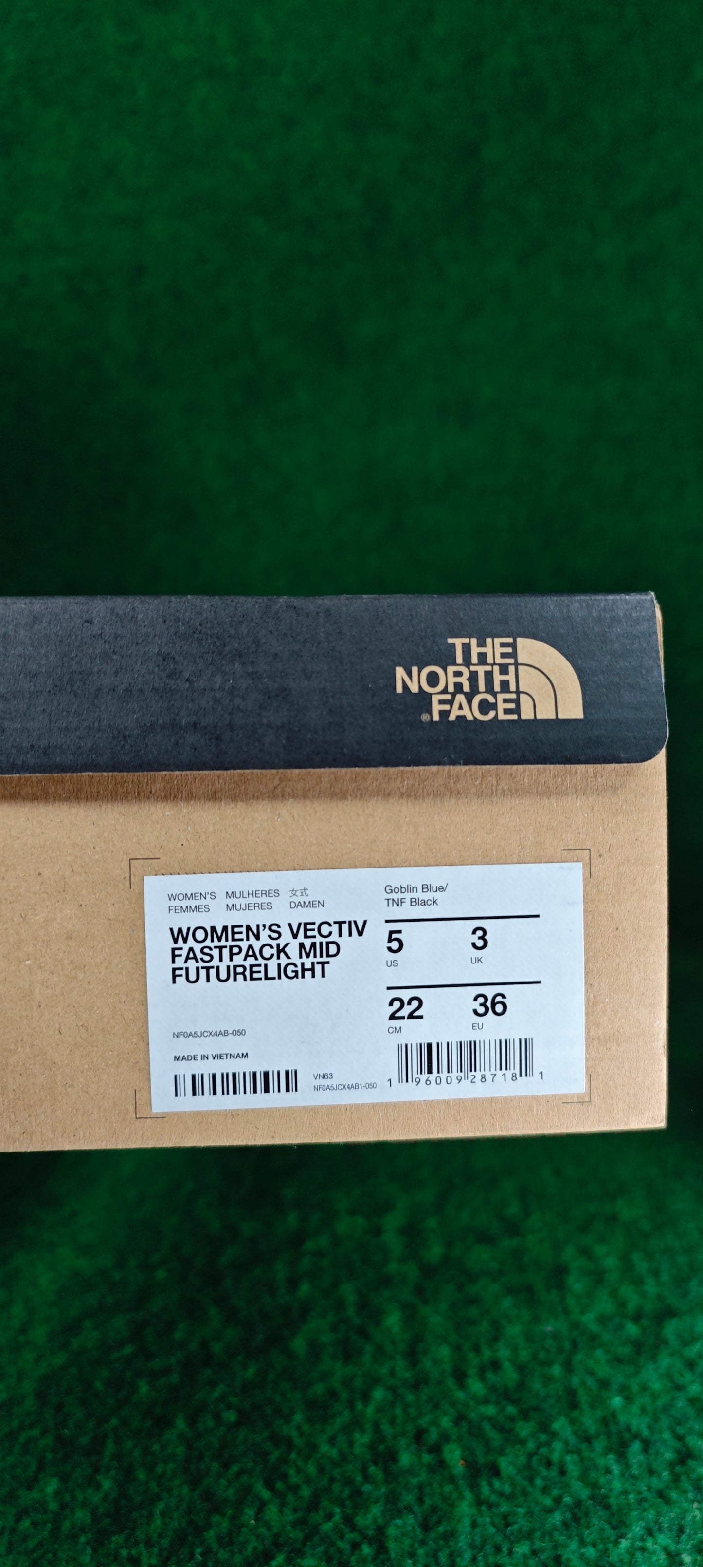 The North Face Women’s VECTIV Fastpack Mid FUTURELIGHT – Goblin Blue / TNF Black