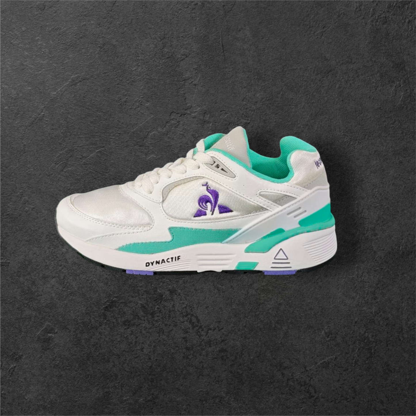 Le Coq Sportif LCS R1100 Nineties