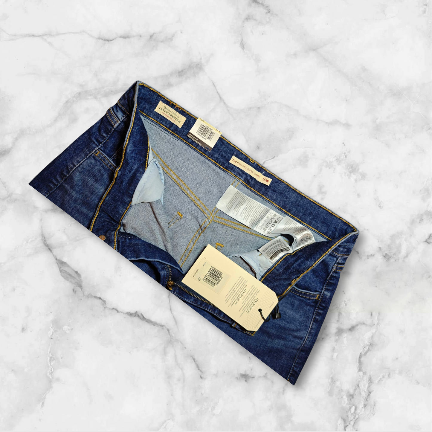 Levi’s 720 High-Rise Super Skinny