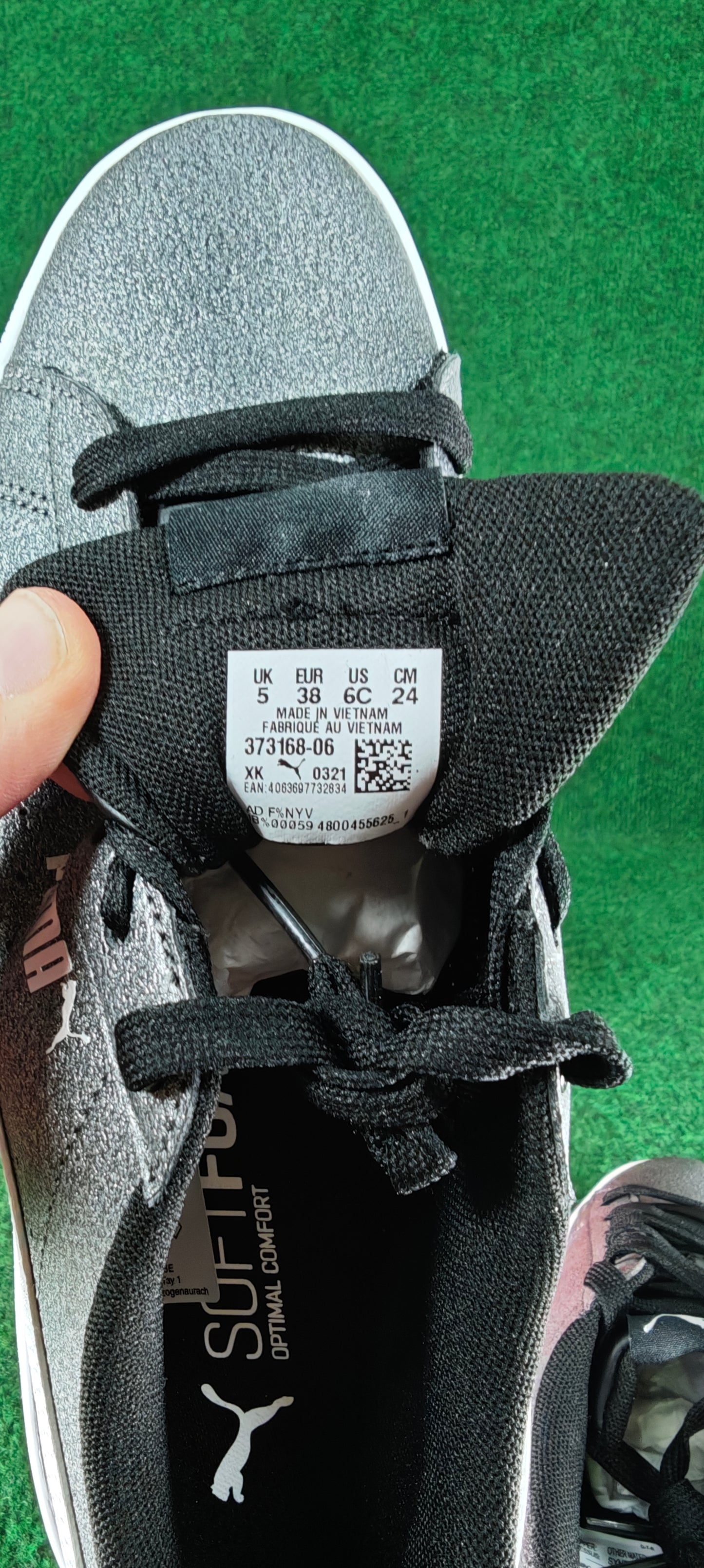 Puma Vikky v2 Glitz 2 Jr – Argent / Blanc / Noir