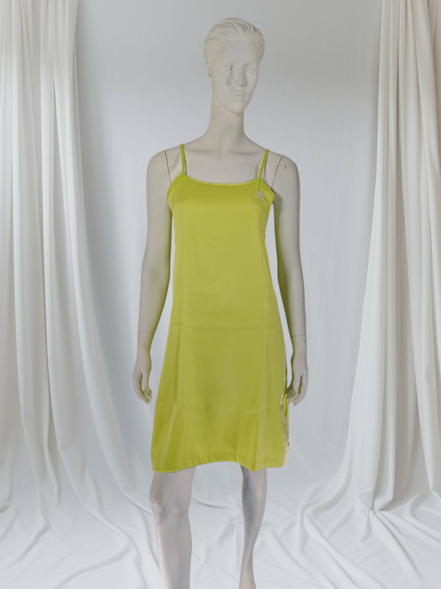 Adidas Originals – Robe “Primegreen Dress”