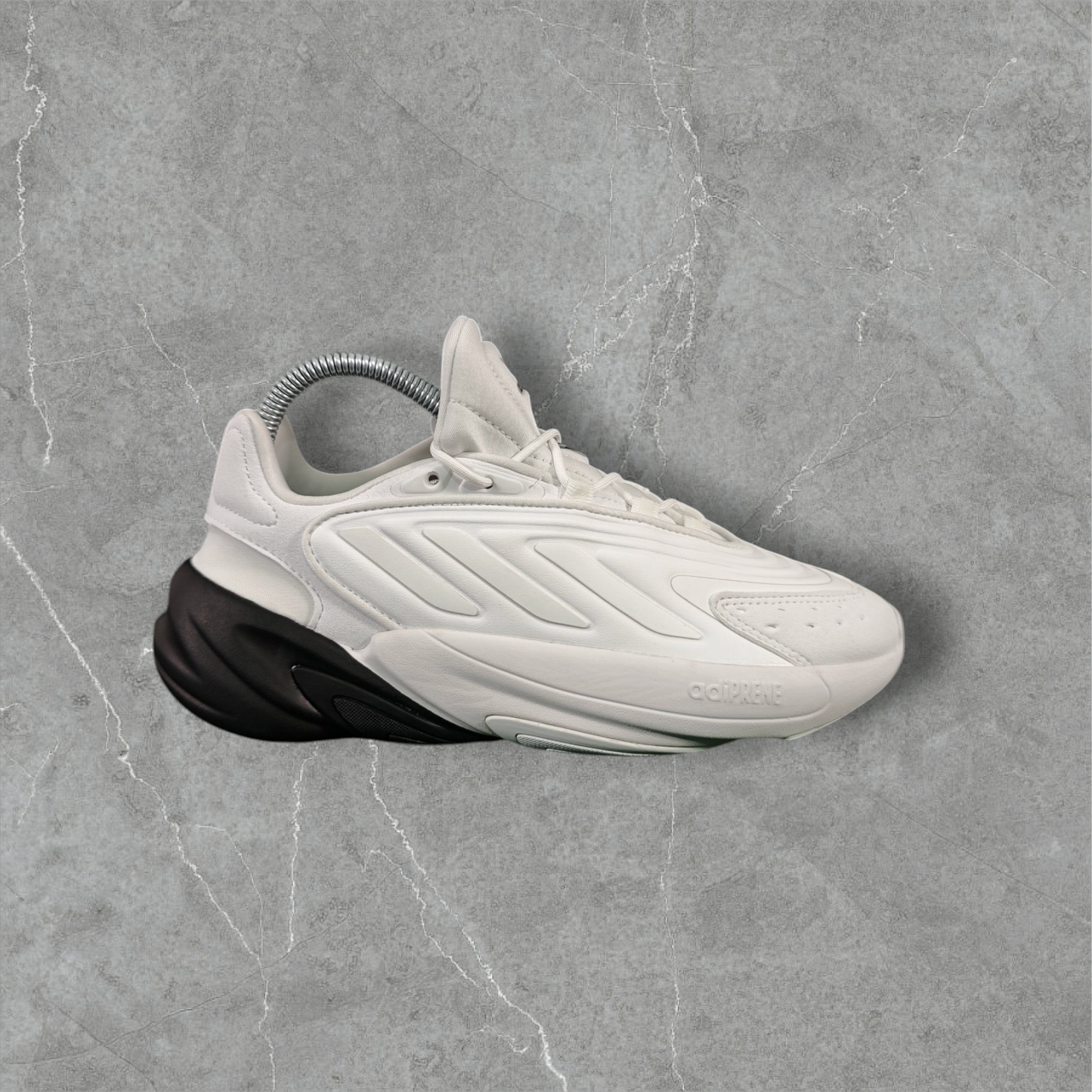 Adidas Ozelia FTWWHT/CBLACK/FTWWHT (GZ4298)