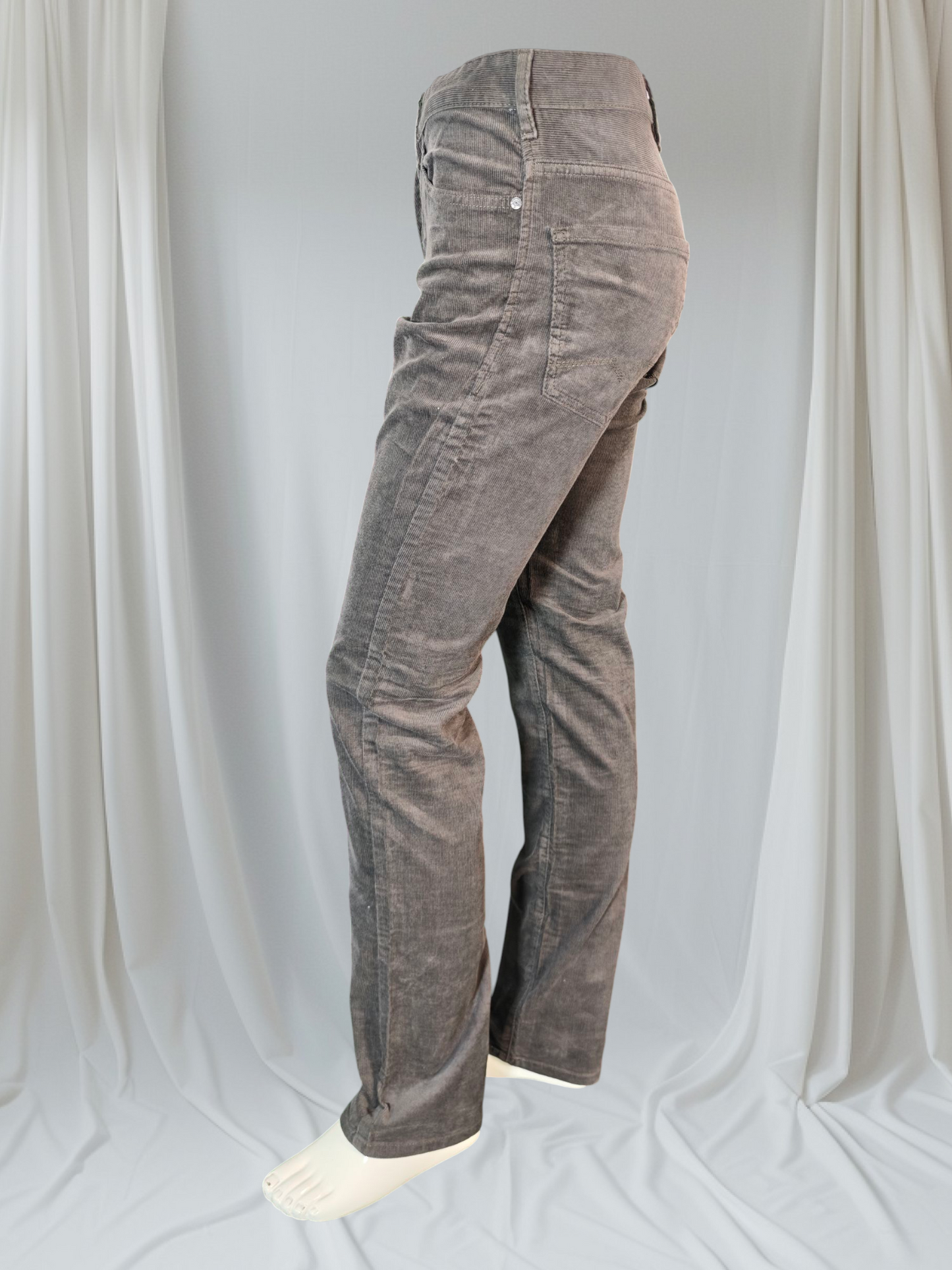 Boss Orange – Pantalon Regular Fit en velours côtelé