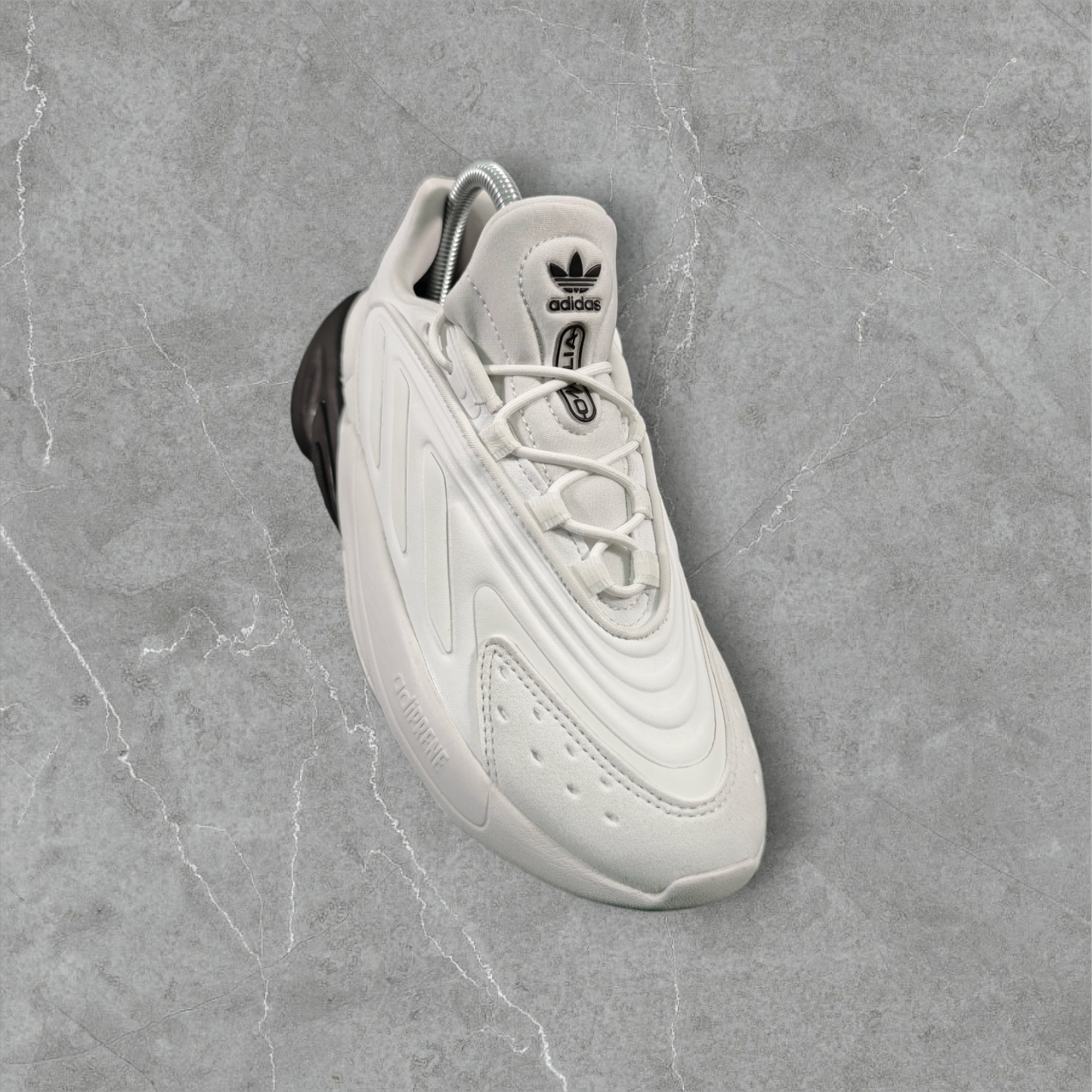 Adidas Ozelia FTWWHT/CBLACK/FTWWHT (GZ4298)