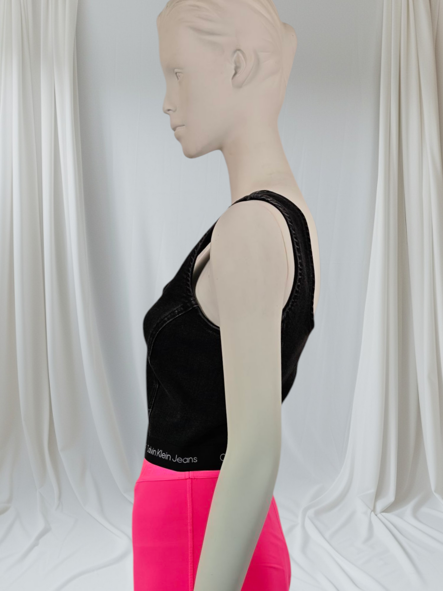 Calvin Klein Jeans – Débardeur court en denim noir