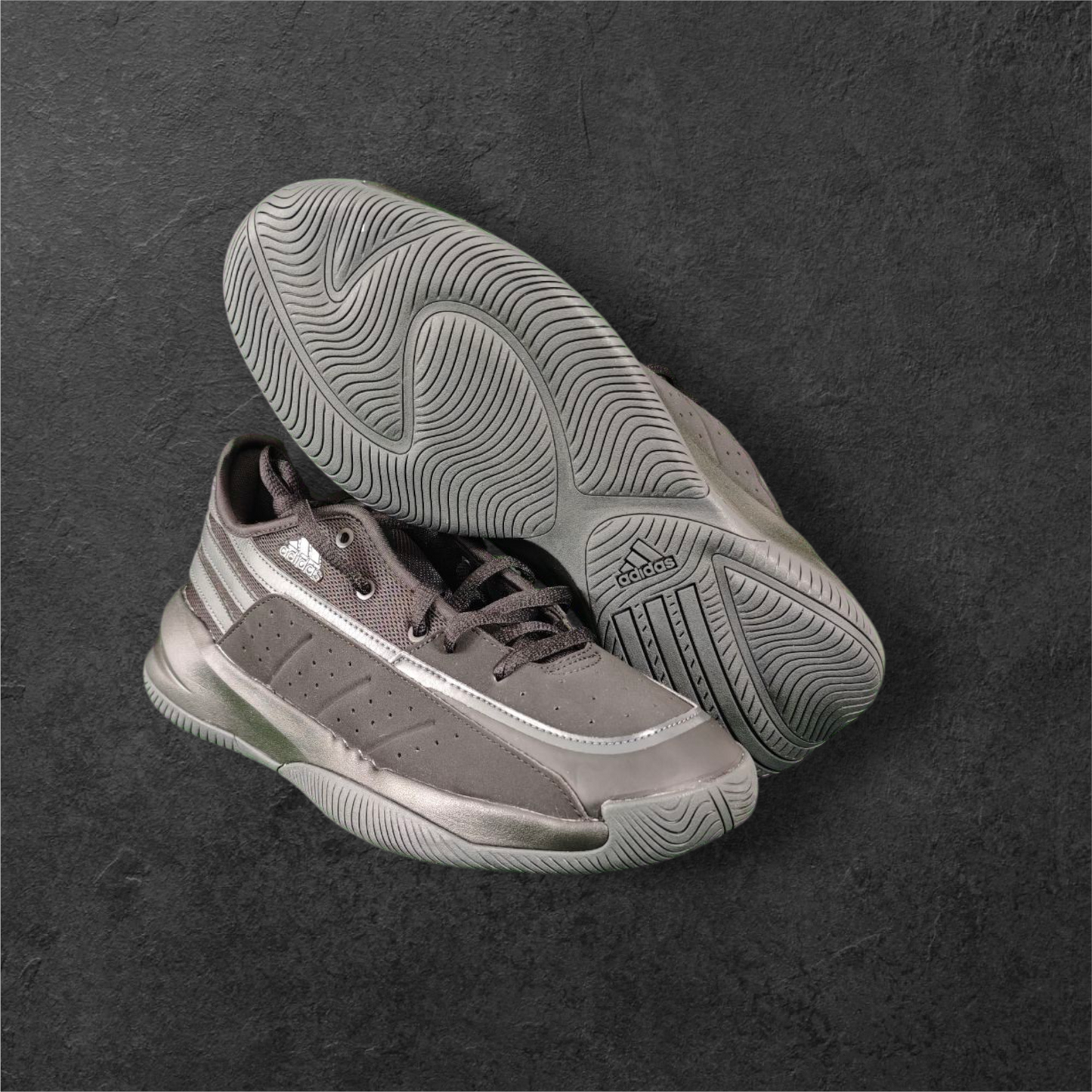 Baskets Adidas Front Court