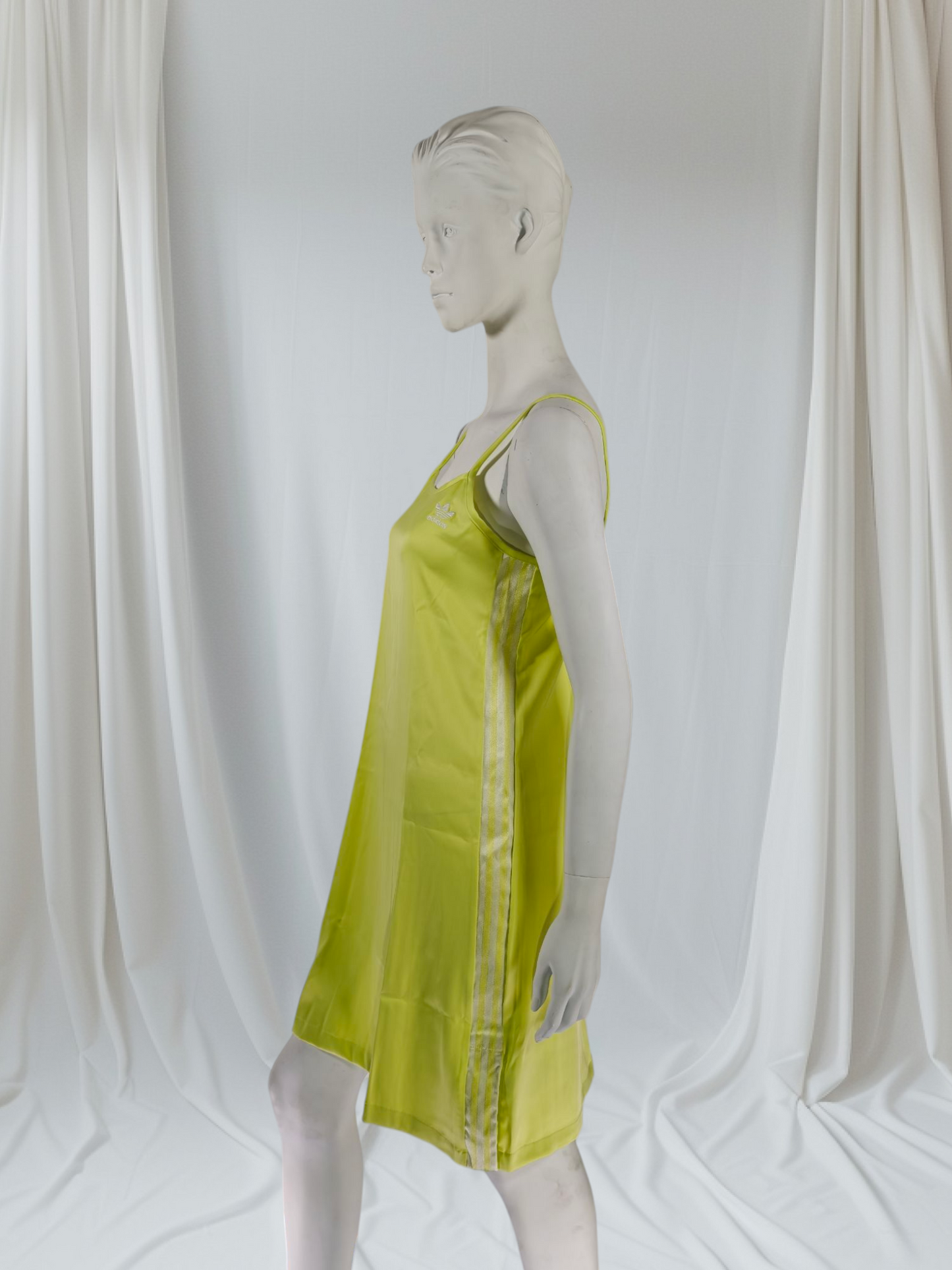 Adidas Originals – Robe “Primegreen Dress”